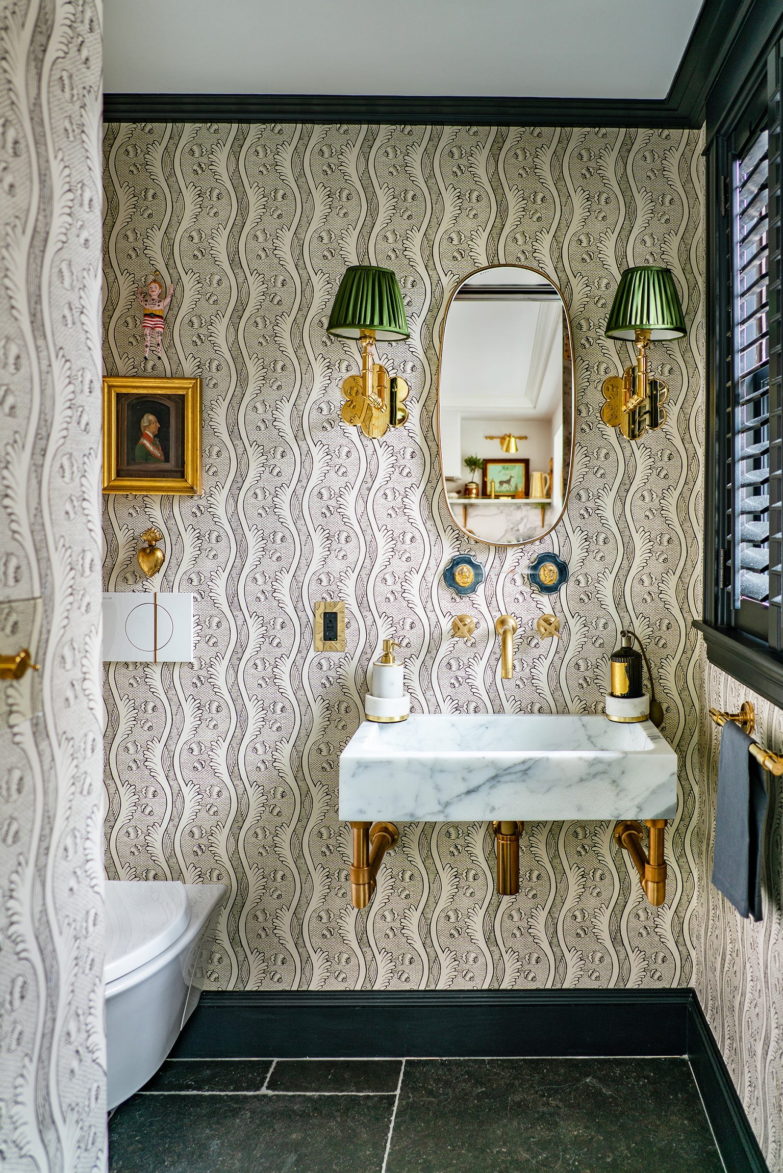Bathroom Vanity: Green Pleated Shades Marble Block Sink