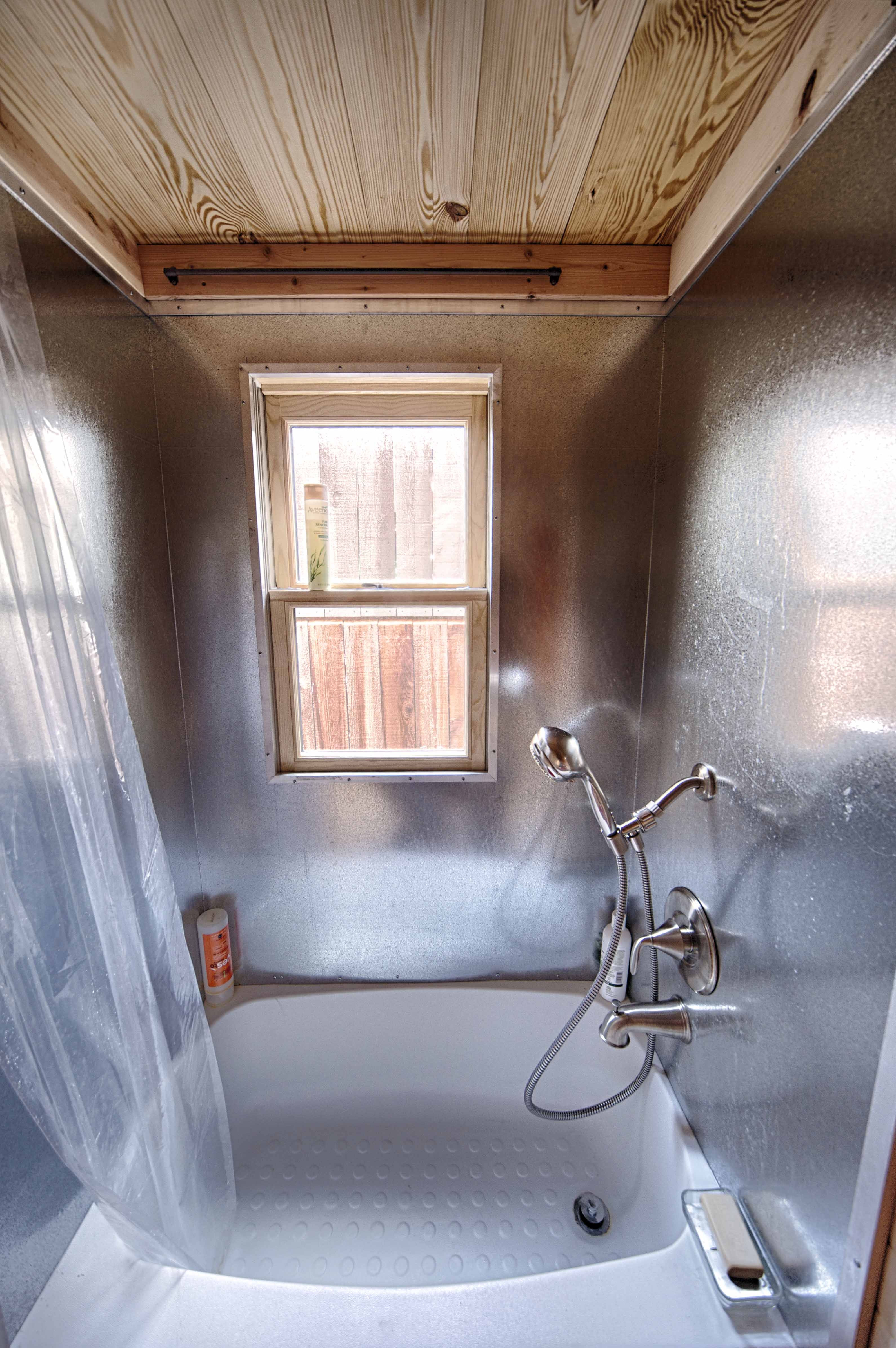 Bathtub Shower Combo: Metal Wall Tiny House Shower Design