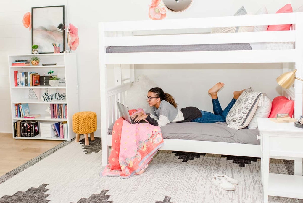 Bunk Bed with Slat Safety Rails and White Wooden Bunk Bed Styling