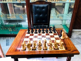 Chess Table Set in Sheesham Wood Grain with High Gloss Finish