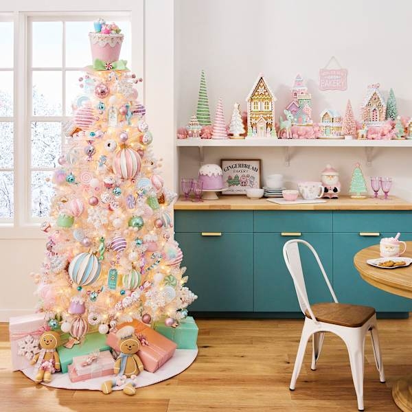 Christmas Tree: Cupcake Topper and Teal Kitchen Holiday Styling