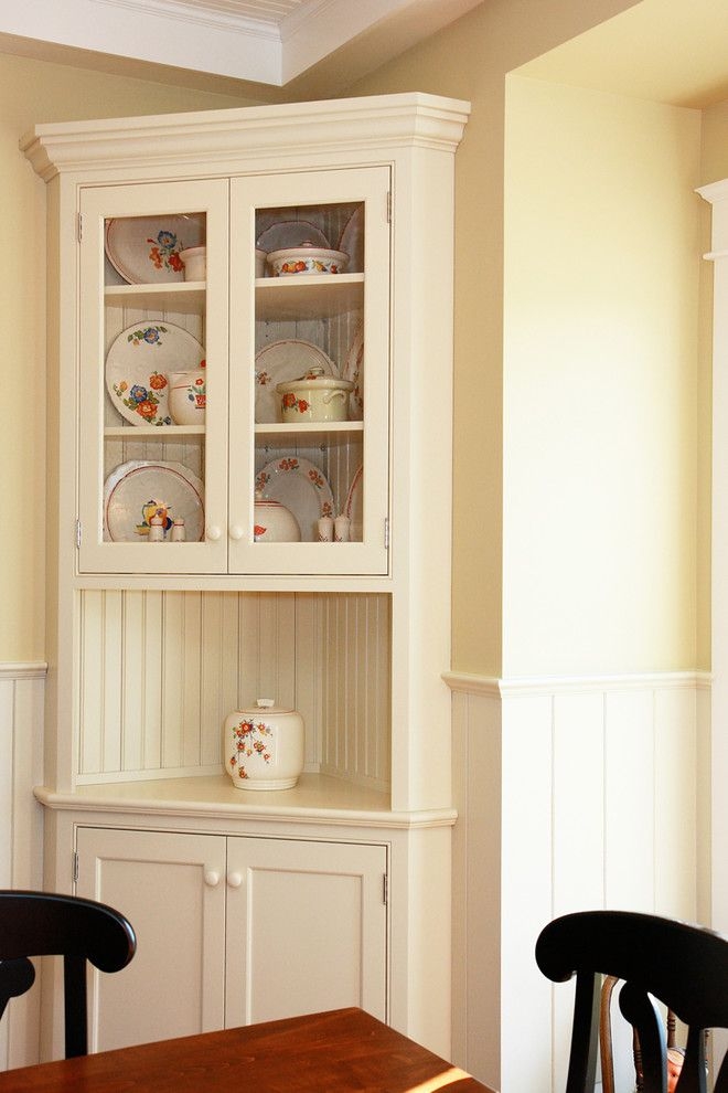 Corner Hutch Integrated Wainscoting Ivory China Cabinet