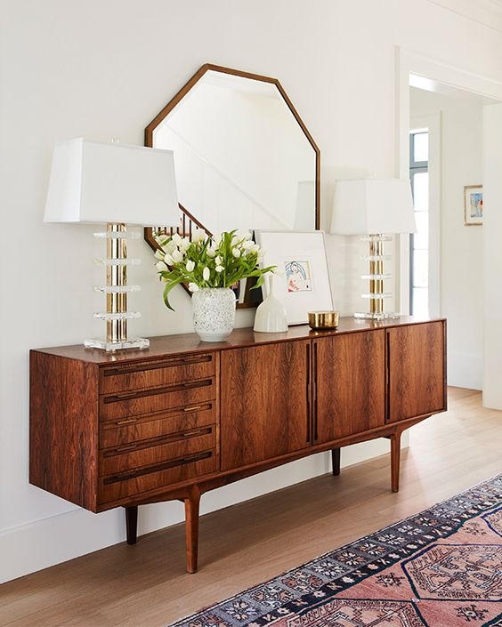 Credenza Wood Grain Pattern with Octagonal Mirror Decor