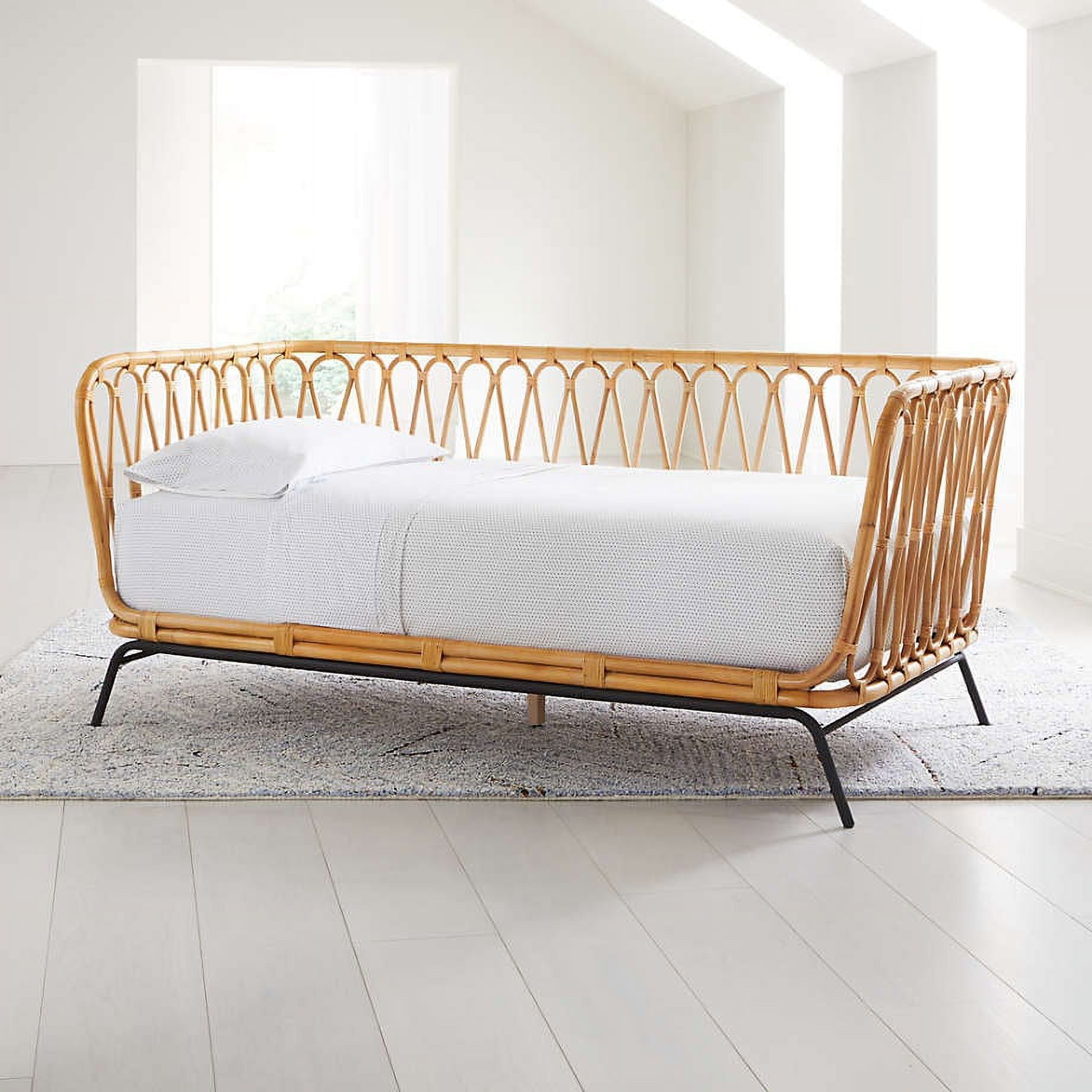 Daybed Looped Cane Back with Slim Black Legs Rattan