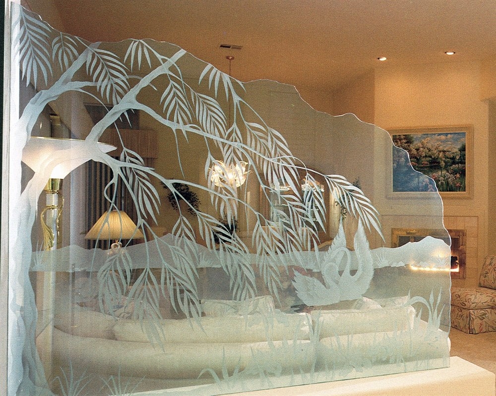 Decorative Glass Partition Sandblasted Willow Motif Wall