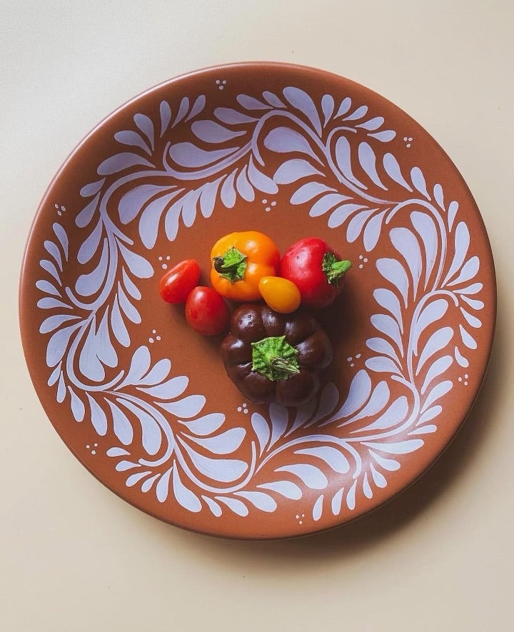 Dinner Plate: Leaf Scroll Traditional Talavera Style Plate