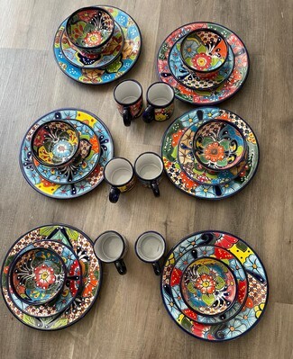Dinnerware Set: Nested Settings Unique Ceramic Dish Set