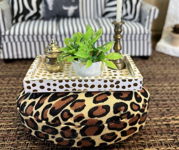 Dollhouse Ottoman with Oval Silhouette and Miniature Decor