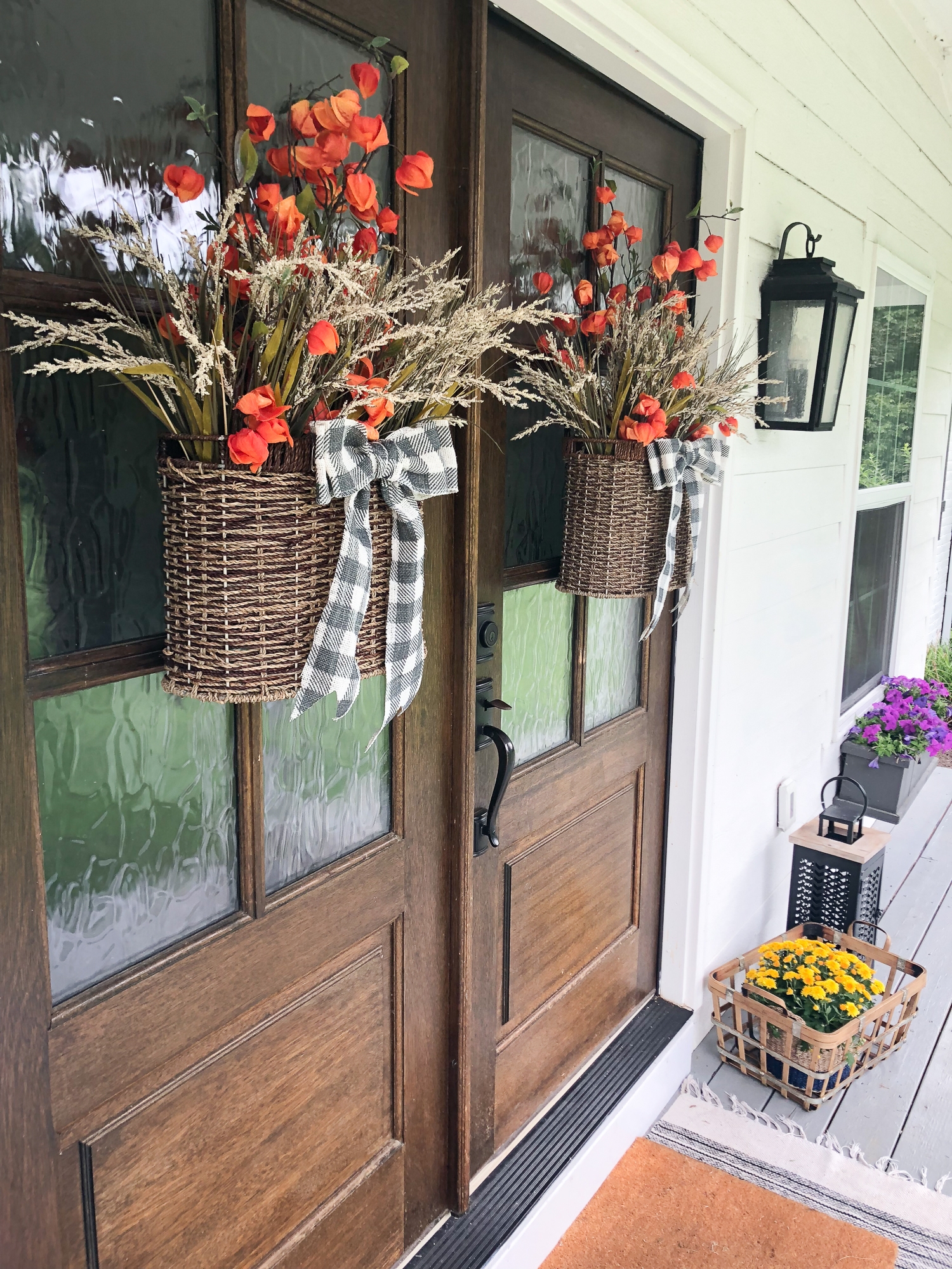 Front Door Decor Featuring Textured Privacy Glass and Buffalo Check
