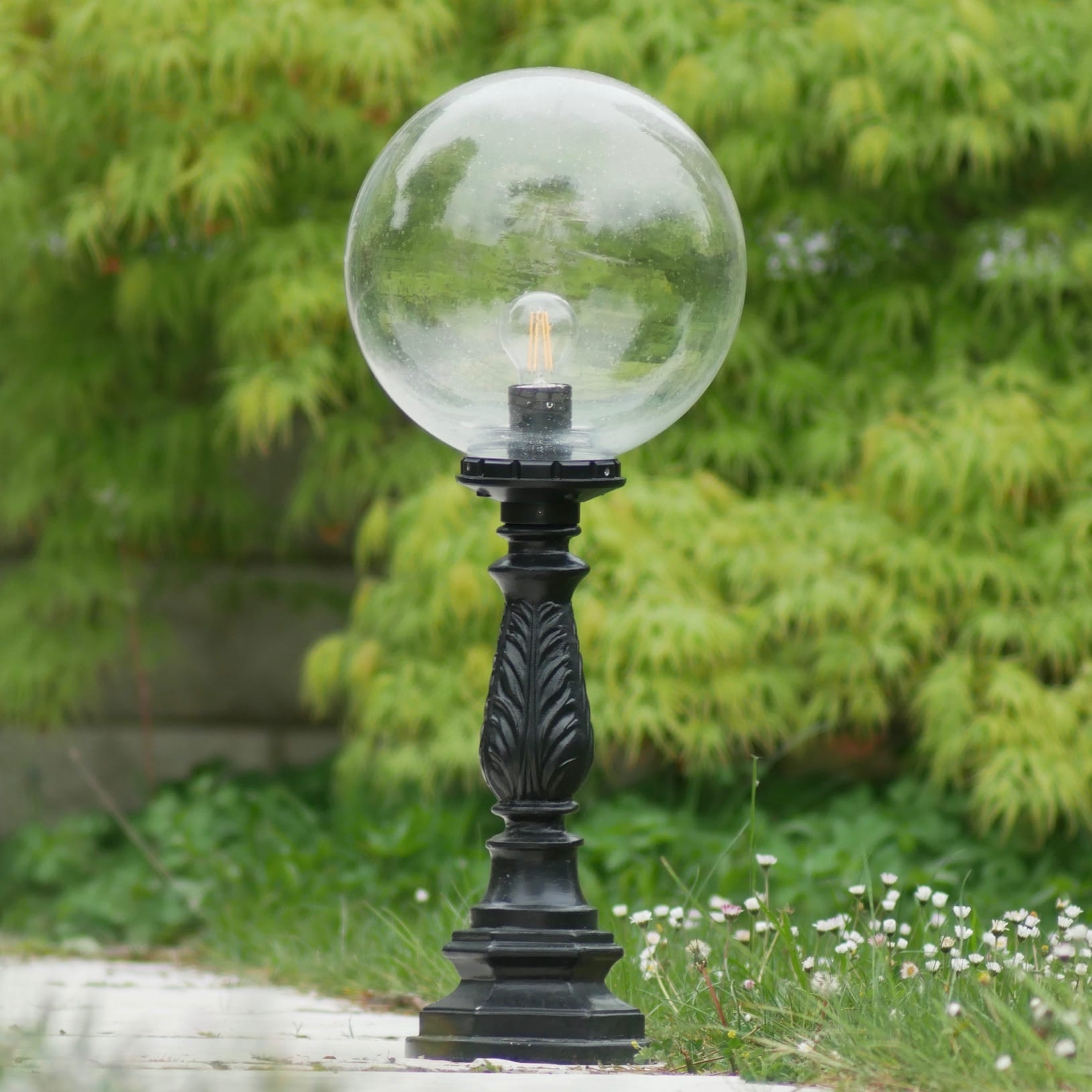 Garden Post Light - Acanthus Leaf Clear Glass Globe