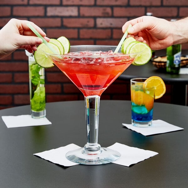 Giant Martini Glass: Communal Design with Shared Straws for Bars