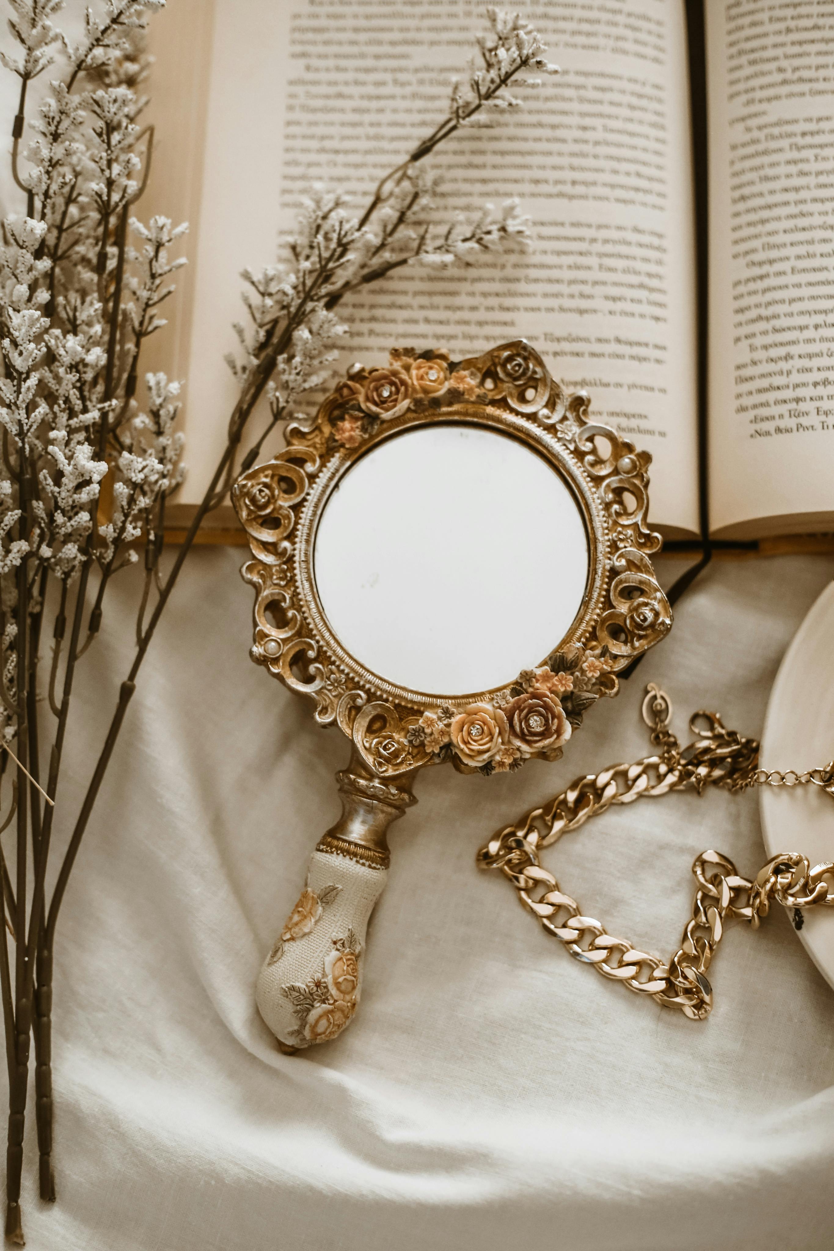 Hand Mirror: Fabric Wrapped Handle Vintage Hand Mirror