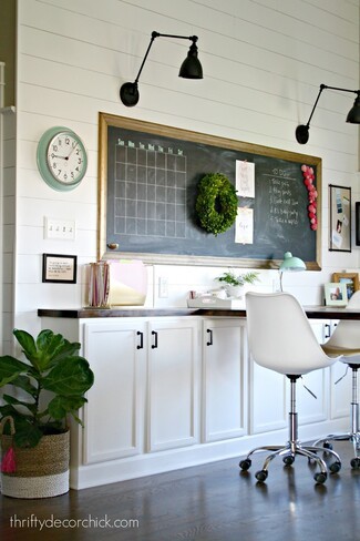 Home Office Workspace: Shiplap Cladding Chalkboard Wall Organizer