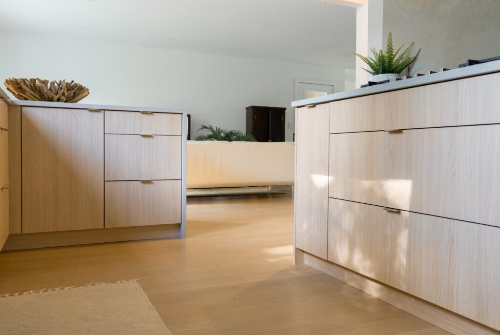 Kitchen Cabinetry: Slim Edge Pulls Minimalist Wood Kitchen