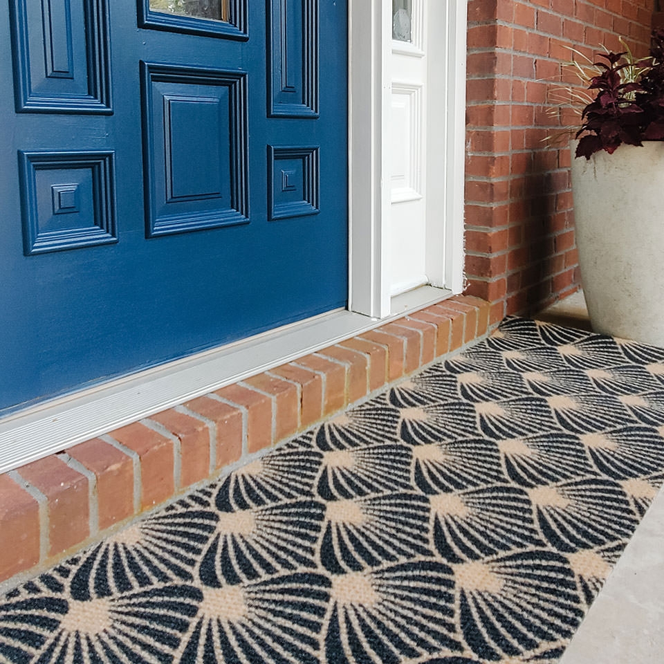 Low Profile Doormat: Fan Pattern Botanical Print Front Door Rug