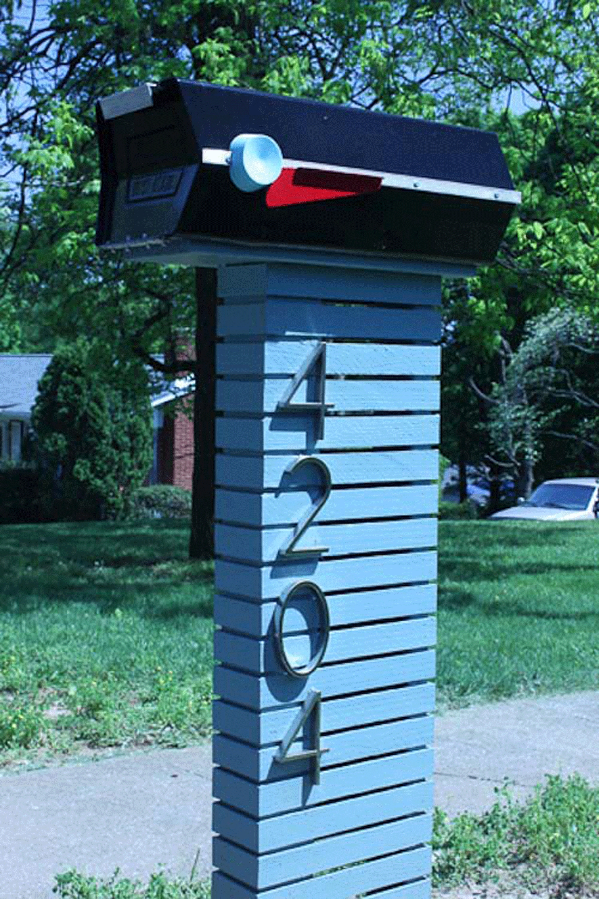 Mailbox Slatted Wood Post and Atomic Silhouette with Red Flag