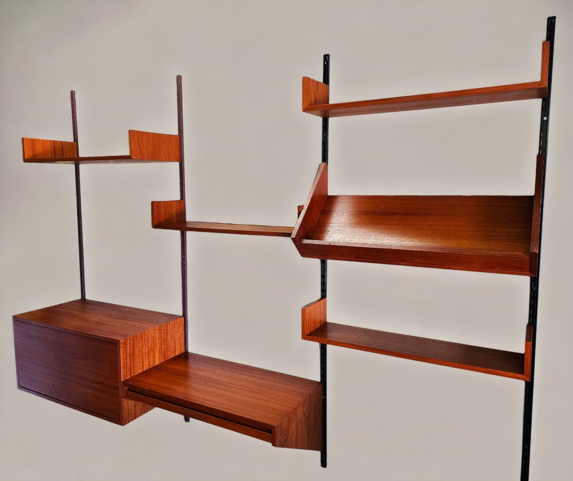 Modular Wall Unit: Angled Magazine Shelf Floating Office Desk
