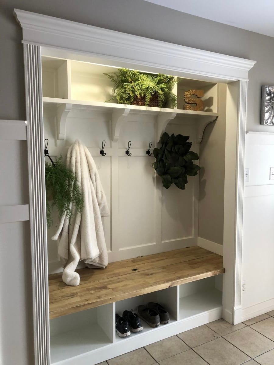 Mudroom Bench with Fluted Casing and Crown Molding