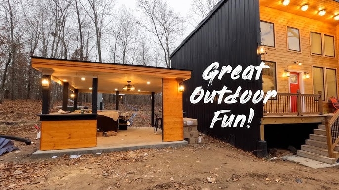 Outdoor Pavilion: Matte Black Outdoor Bar Pavilion Siding