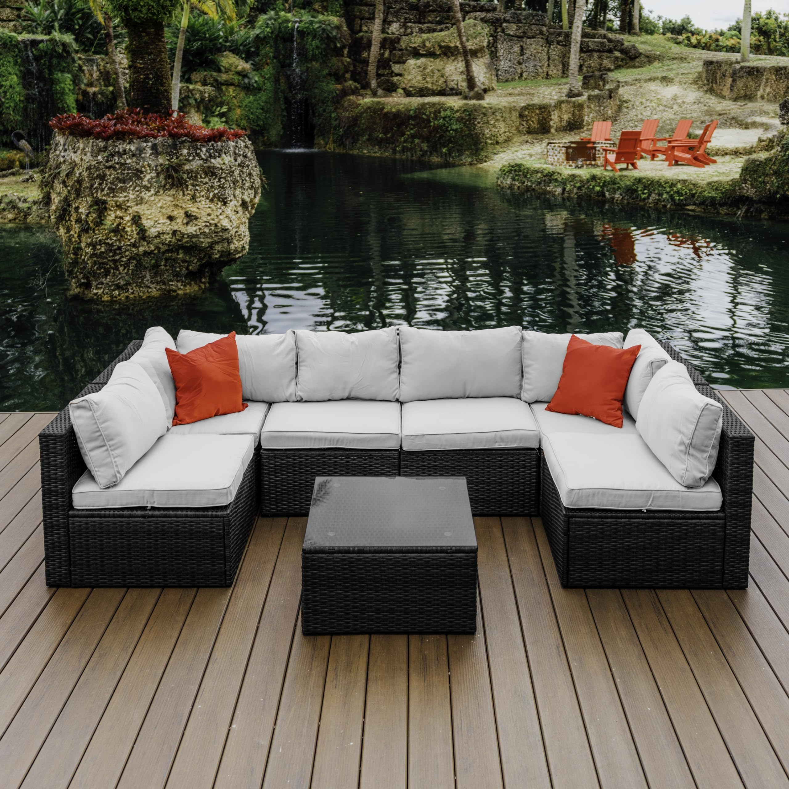 Outdoor Sectional with U-Shaped Layout and Modular Deck Design