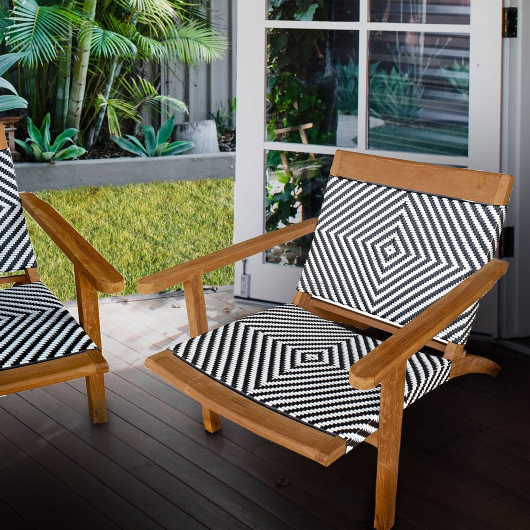 Patio Lounge Chair with Teak Wood Frame and Diamond Weave Pattern