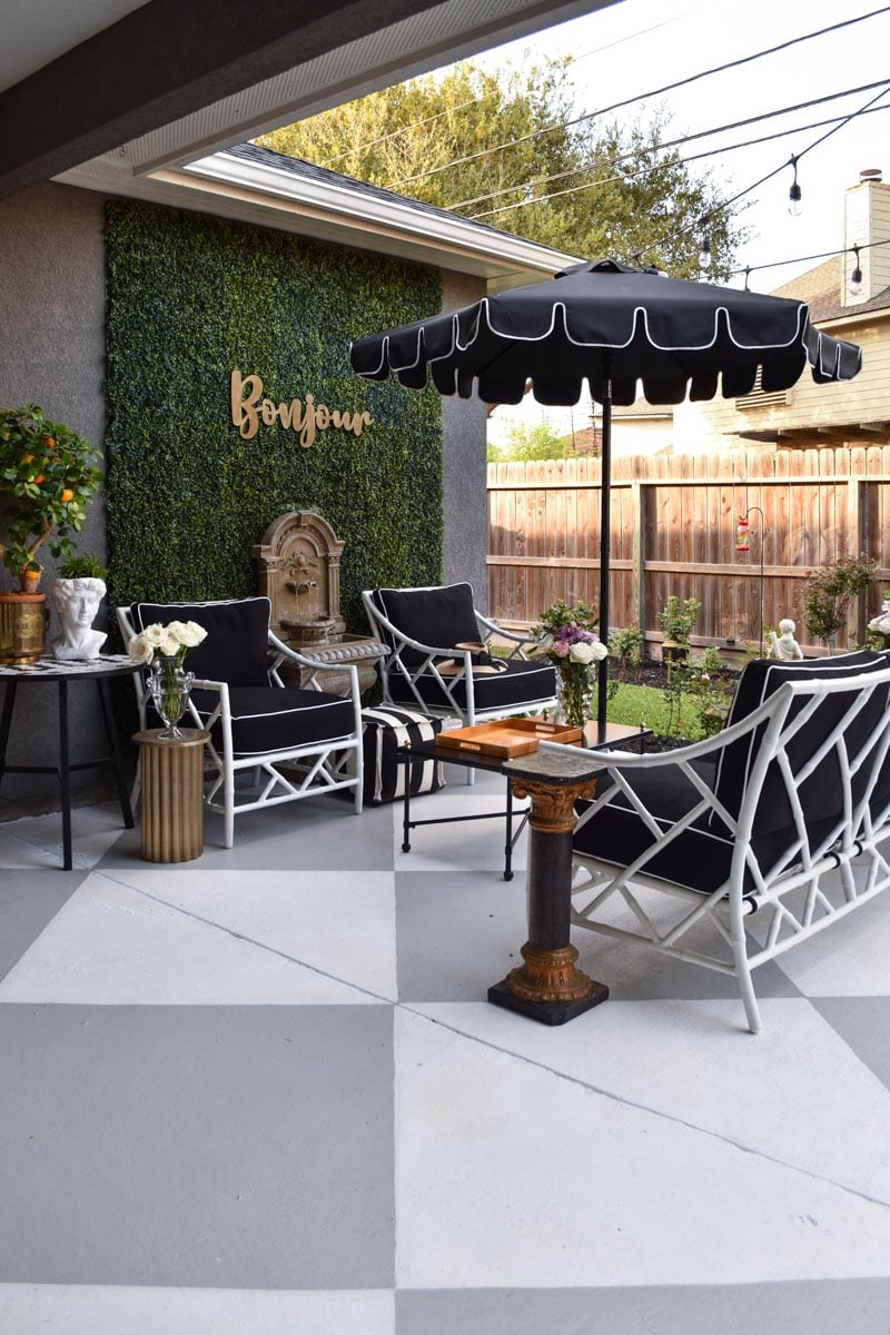 Patio Seating Set with Chippendale Style Frame and Harlequin Floor