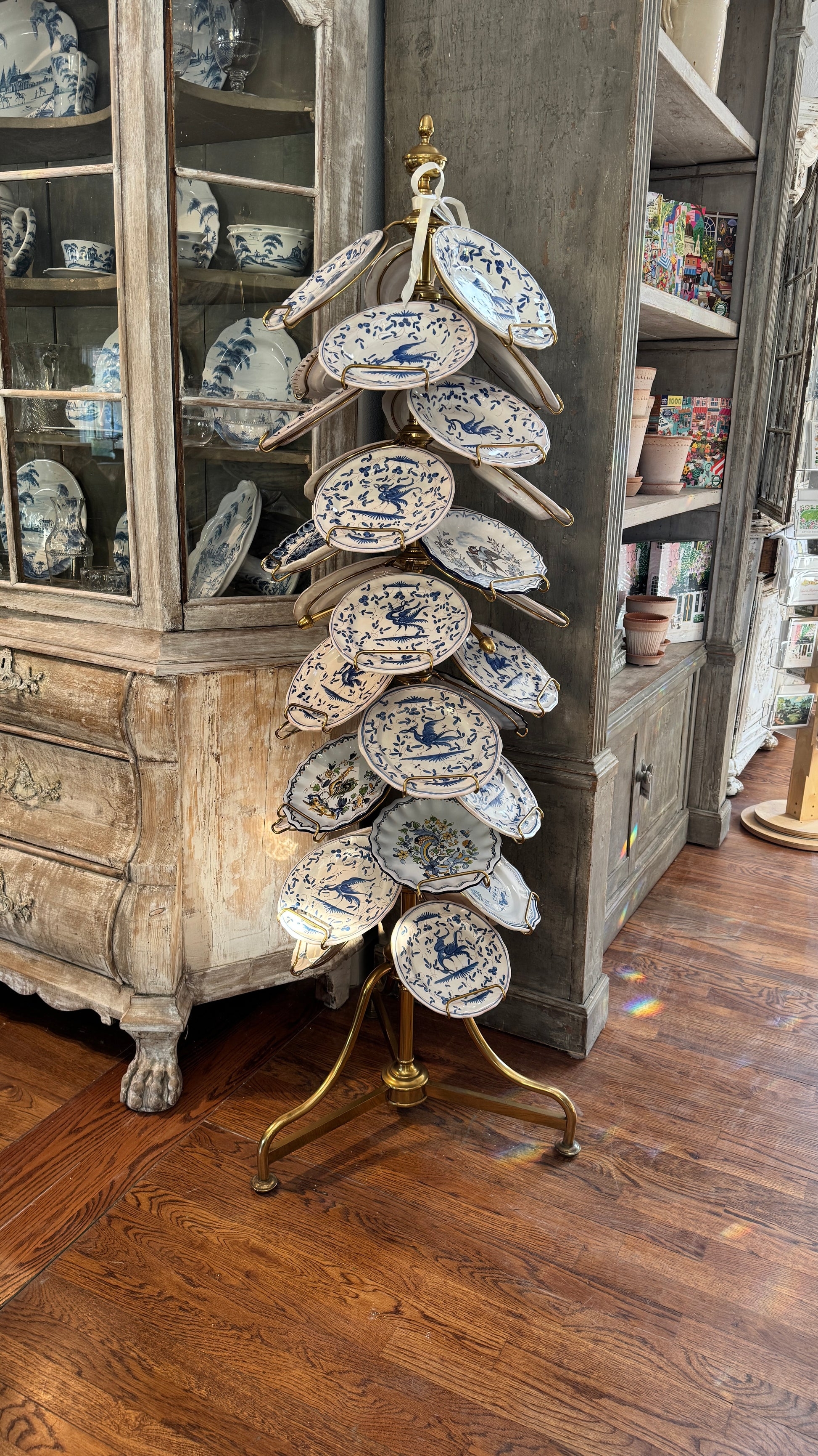 Plate Rack: Tripod Base Antique Gold Metal Display Tower