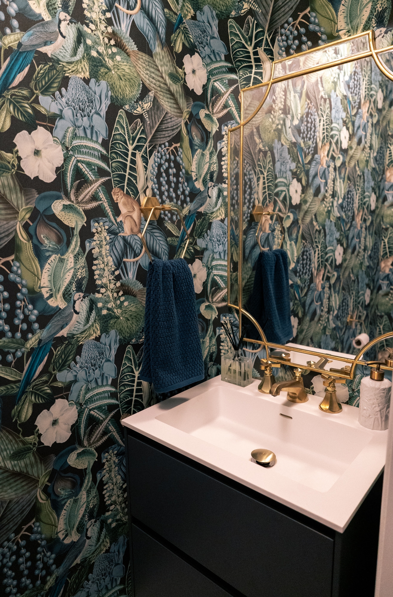 Powder Room Vanity: Monkey Towel Ring Gold Monkey Ring