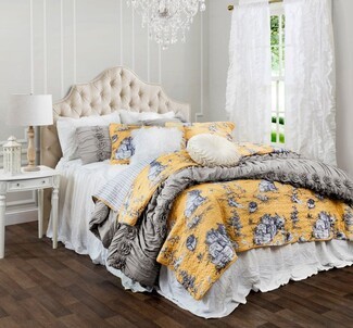 Quilt Set: Ruffled Texture Layering Sunny Yellow Toile