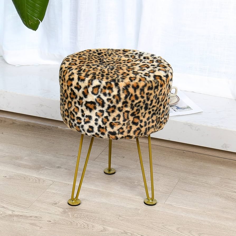 Round Ottoman with Tripod Legs and Faux Fur Footrest