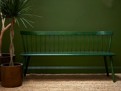 Settee with Forest Green Spindle Back and Tapered Legs