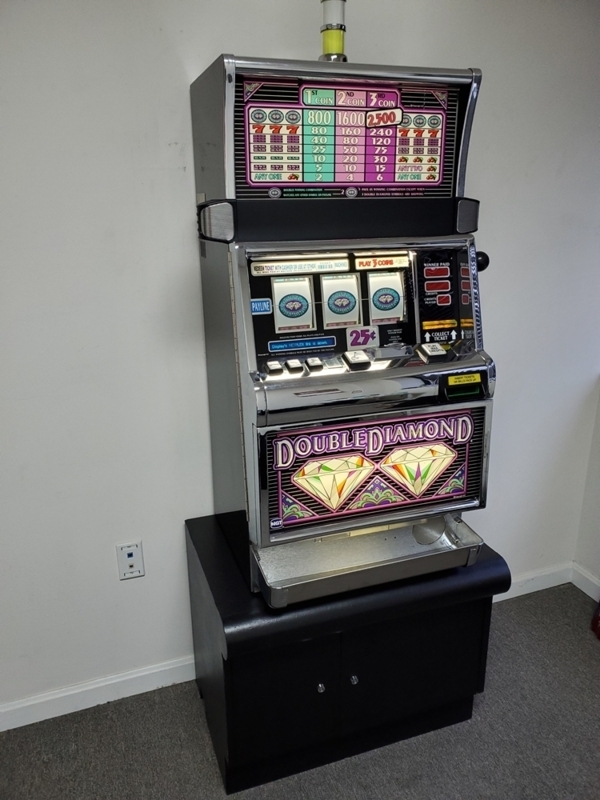 Slot Machine Stand Chrome Trim Double Diamond Vintage Casino Decor