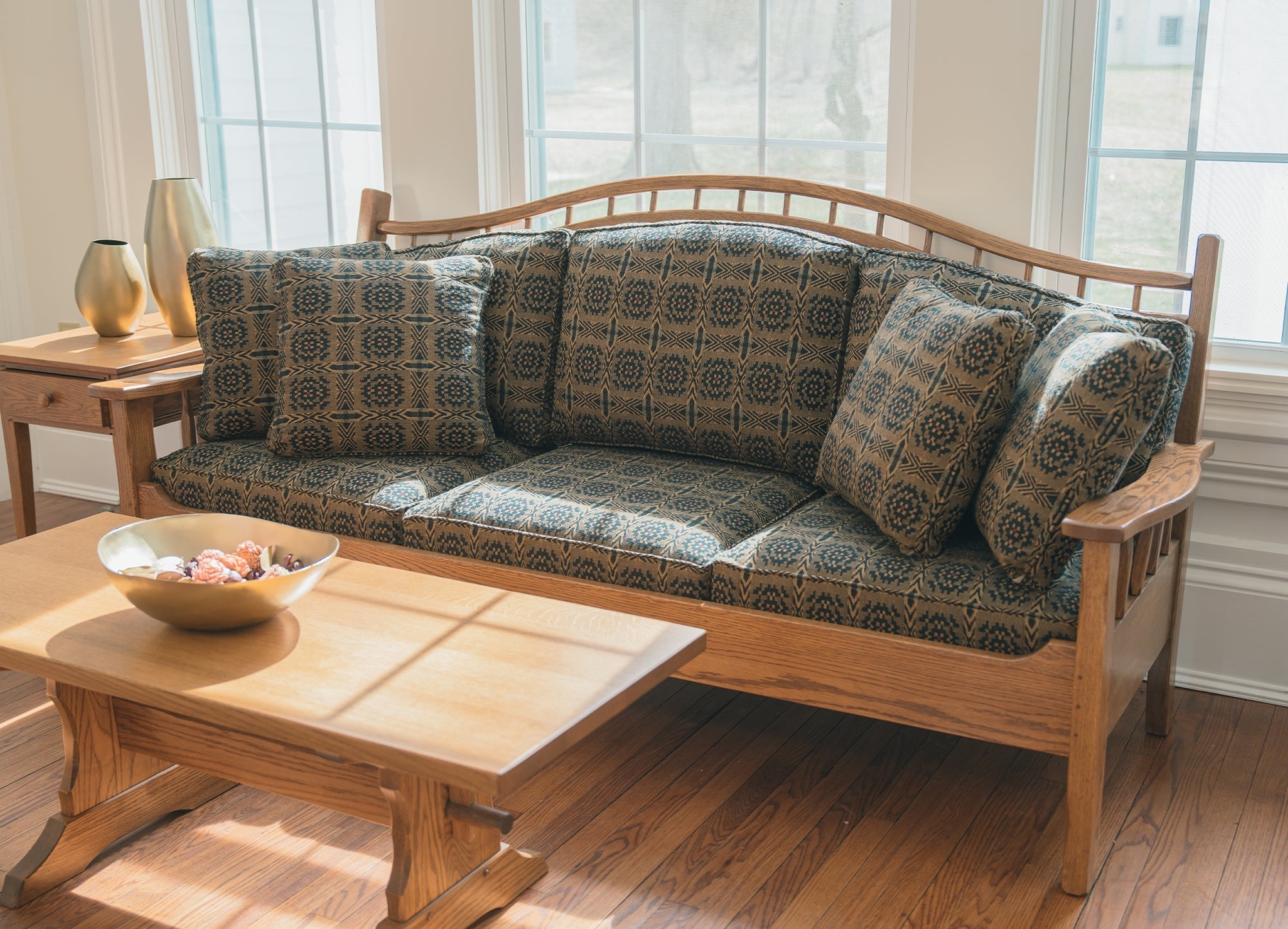 Sofa with Spindle Back and Geometric Pattern Sunroom