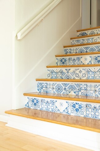 Staircase With Blue Patterned Tiles: Blue Patterned Stair Risers