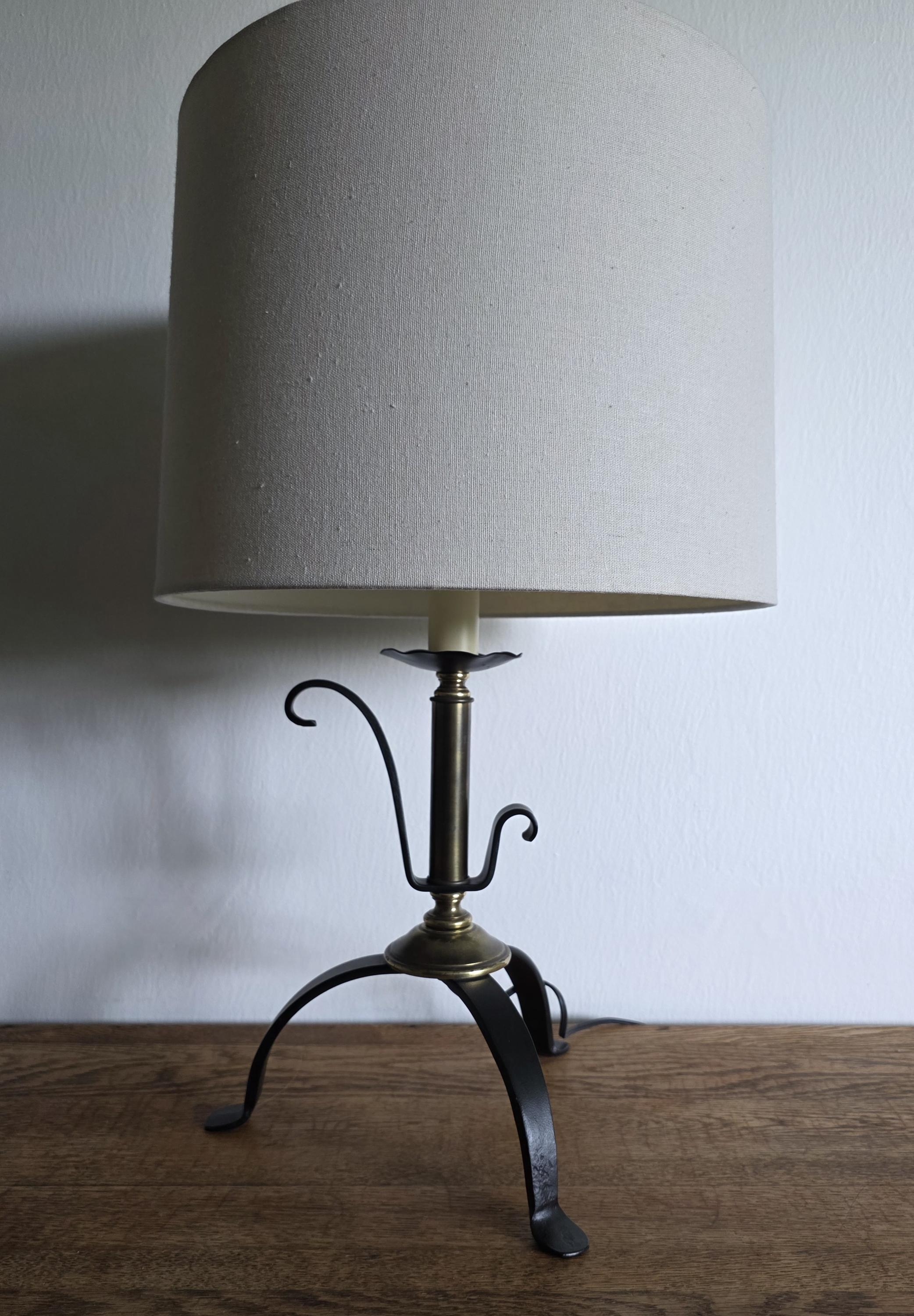 Table Lamp Scroll Accents Tripod Iron Desk Lighting