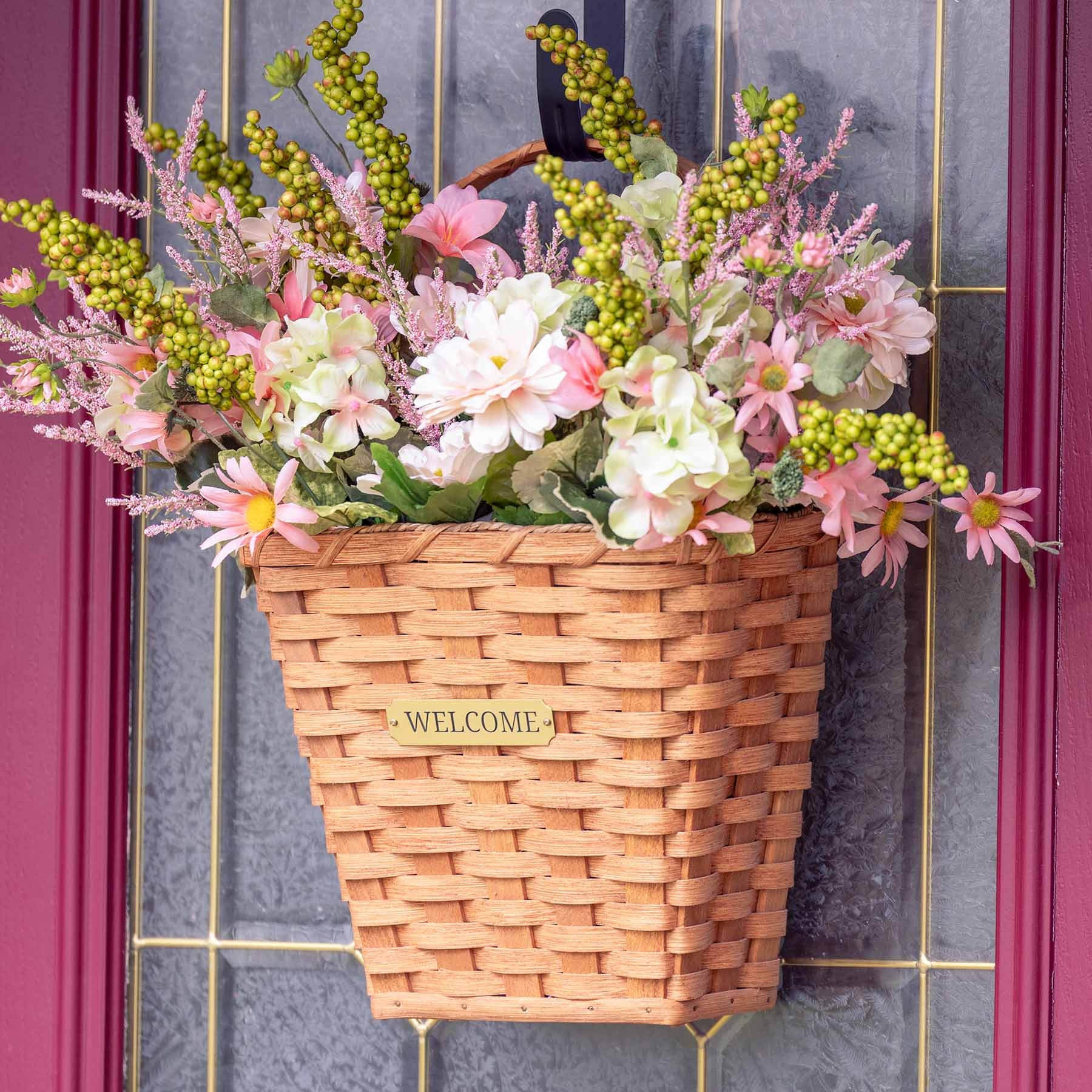 Wall Basket in Amish Wicker with Flat Back for Entryway Decor