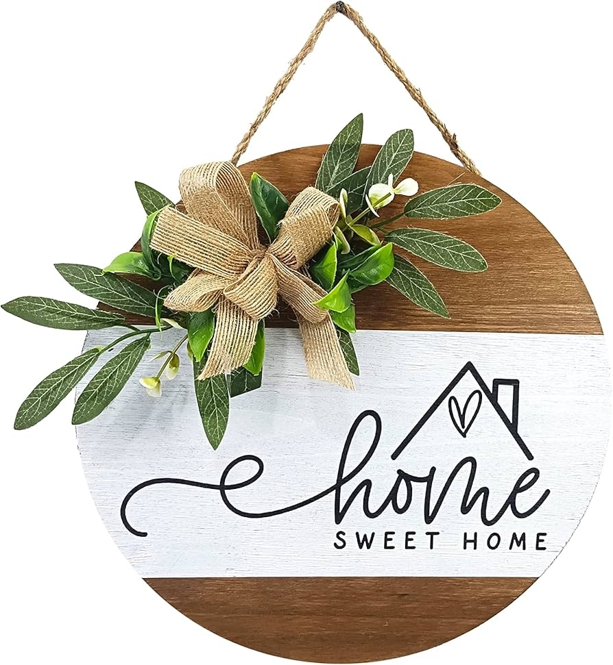 Wall Sign: Three Panel Round Wooden Welcome Sign