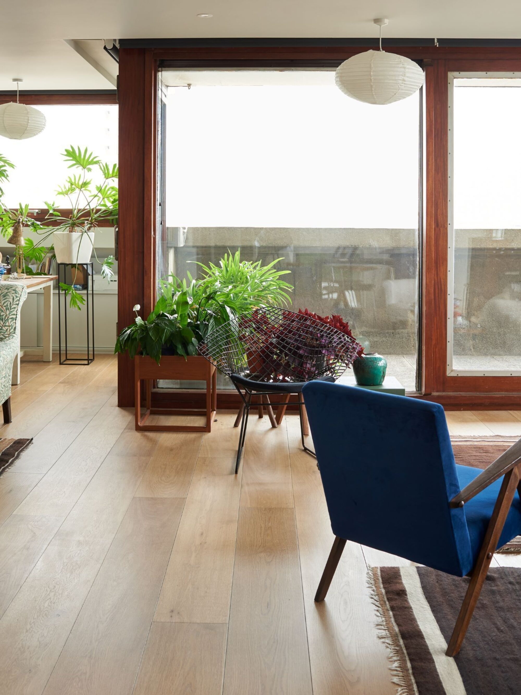 Wide Plank Flooring: Natural Light Wood Floors in Oak