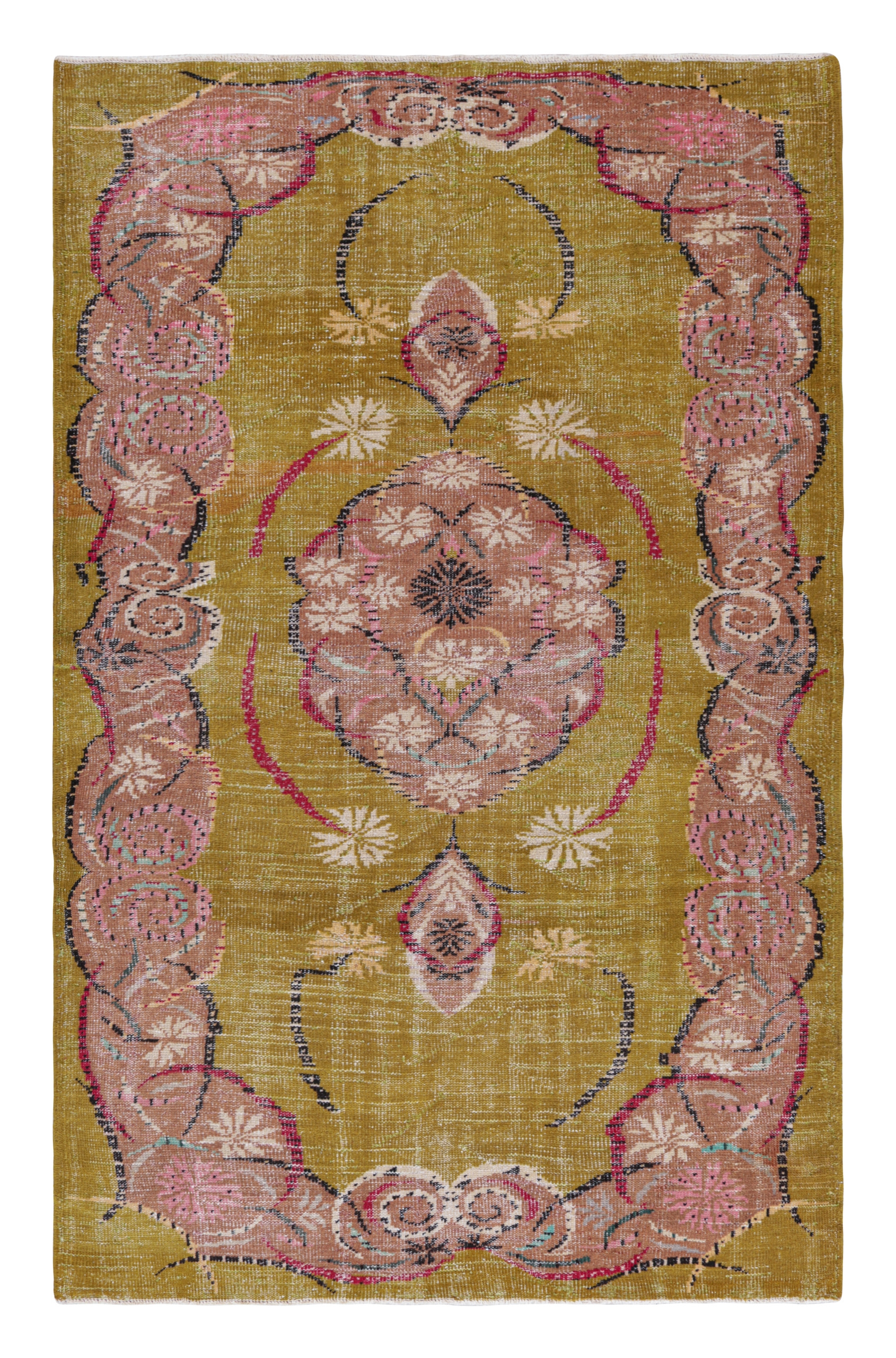 Area Rug Vintage Floral Medallion Distressed Finish