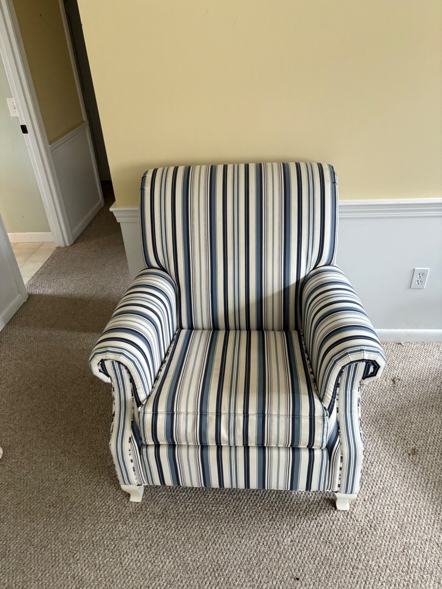 Armchair White Painted Legs and Coastal Rolled Arm Style