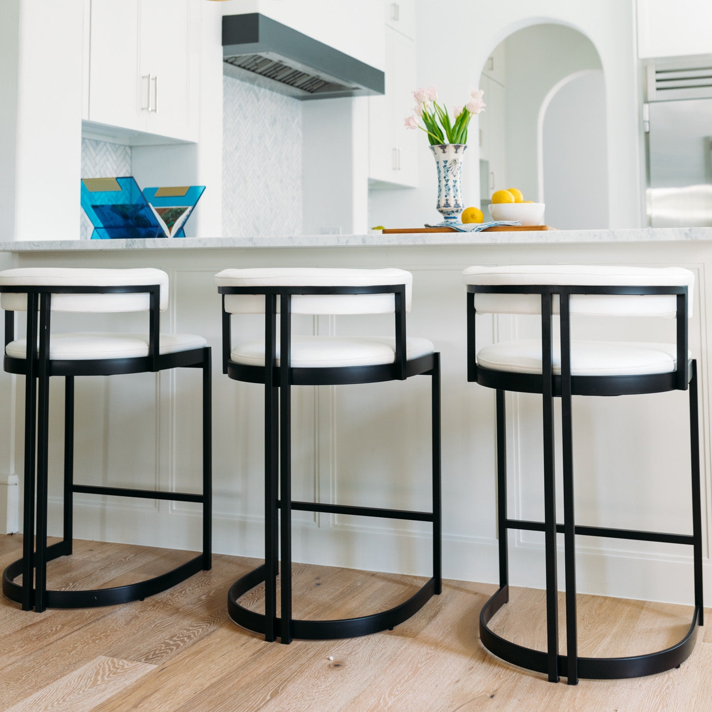 Black And White Bar Chairs