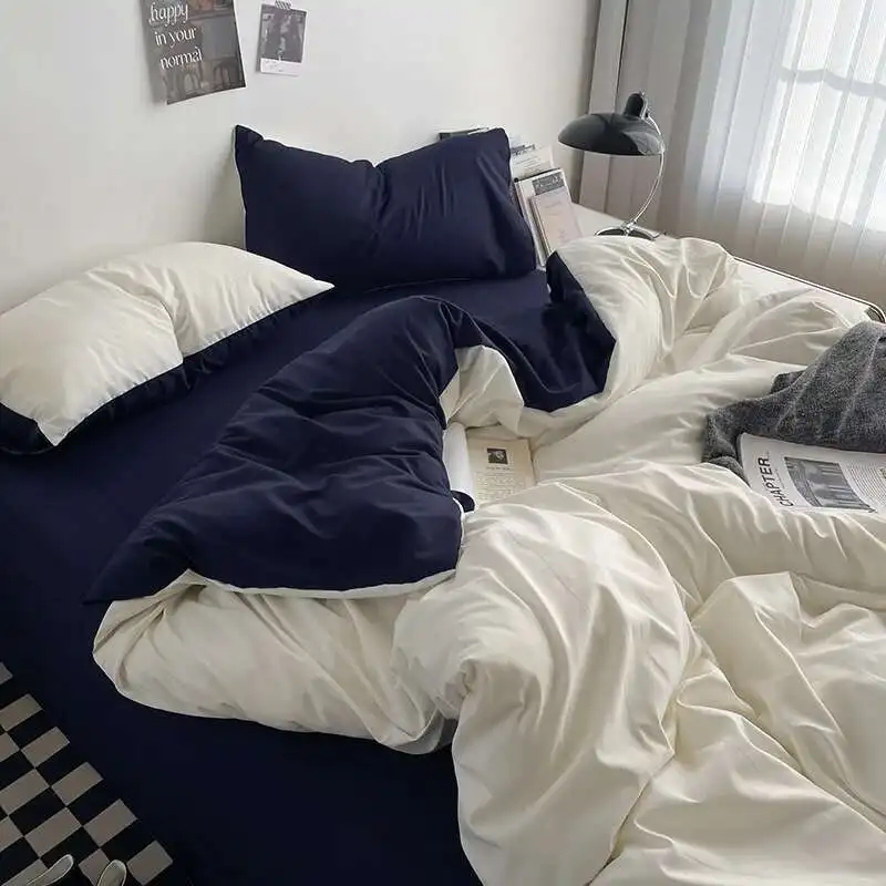 Bedding Set in Bicolor Navy White for Minimalist Styling