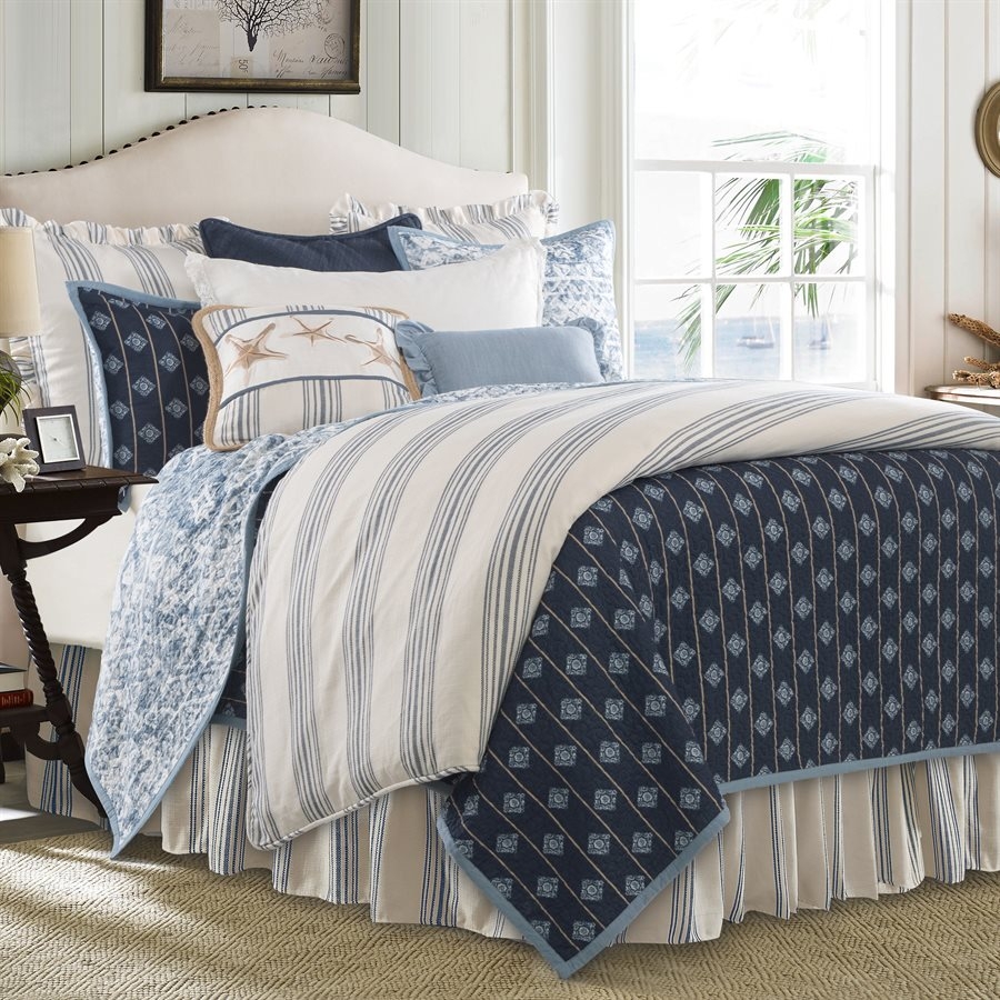 Navy White Bedding
