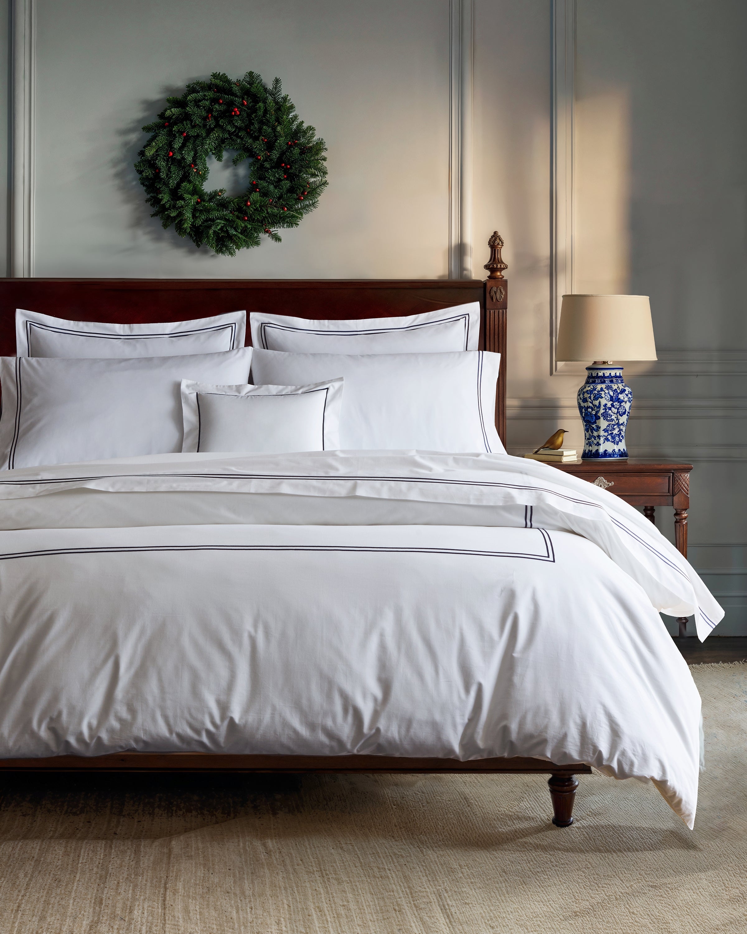 Bedding Set White Cotton Look Piped Coastal Bedroom