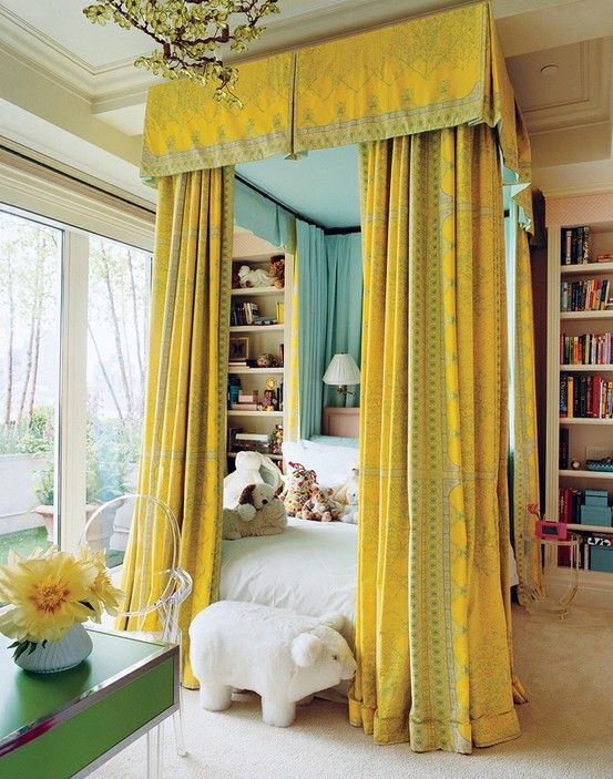 Canopy Bed with Yellow Drapery and Patterned Valance Ideas