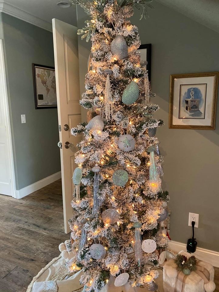 Christmas Tree using Seafoam Aesthetic and Jellyfish Tassels