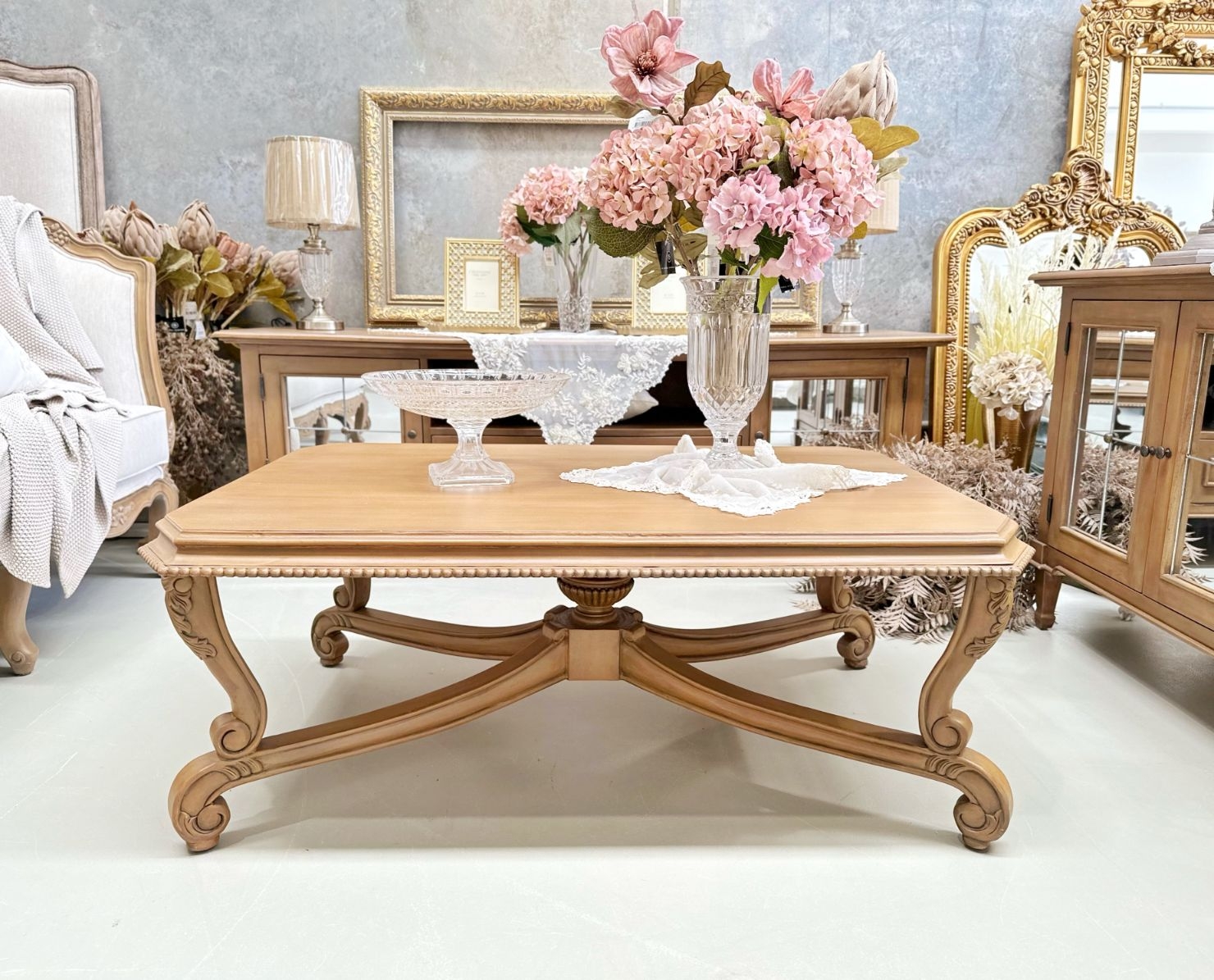 Coffee Table with Beaded Edge and Suzette Oak Carved Detail
