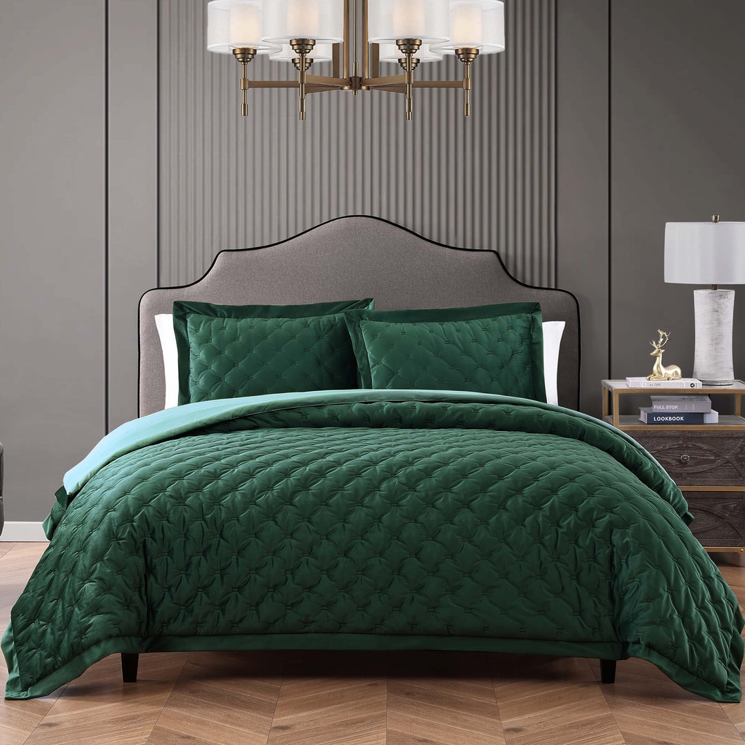 Comforter Set Scalloped Quilted Hunter Green Velvet Bedding
