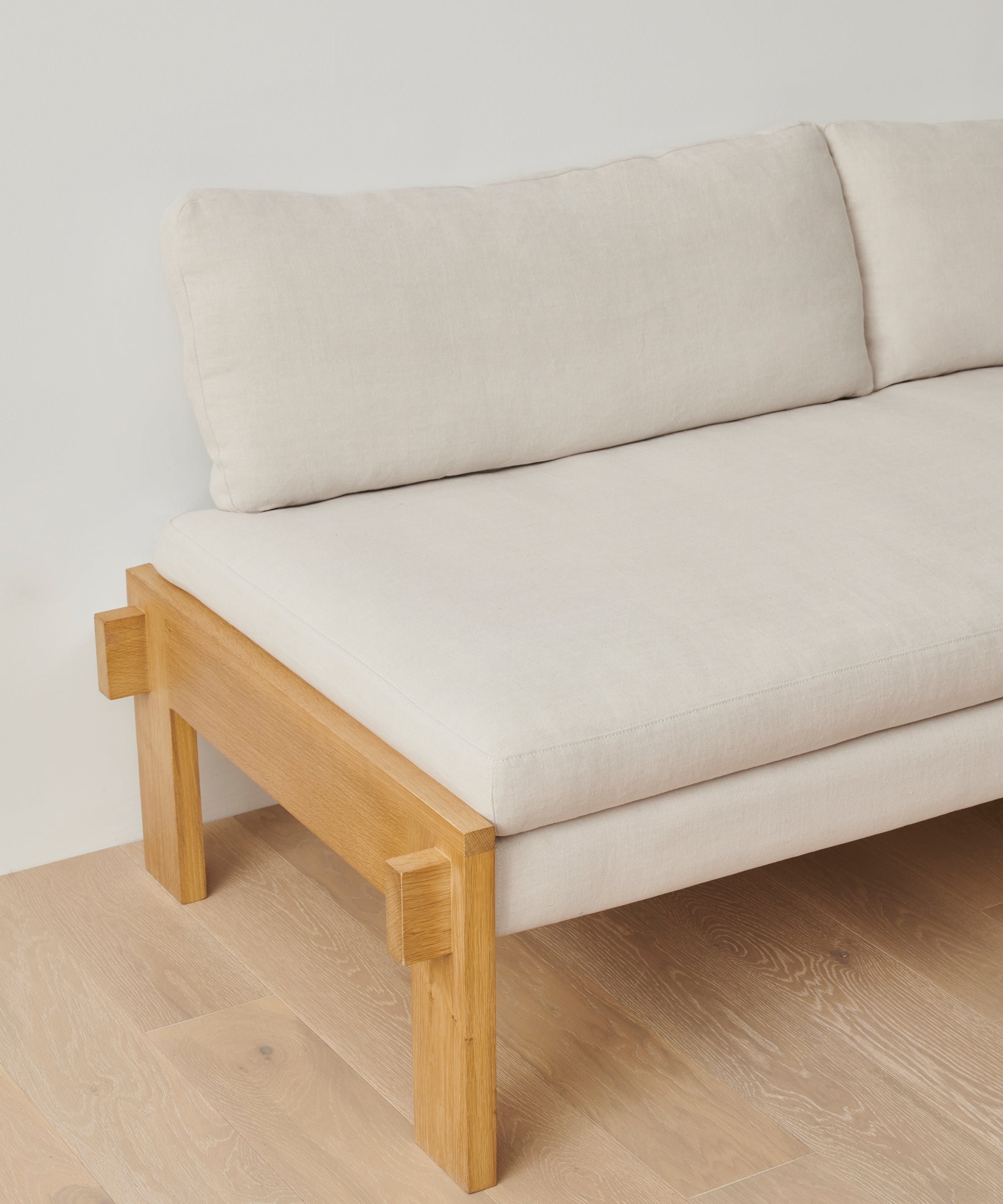 Daybed: Interlocking Joinery and Blonde Oak Frame