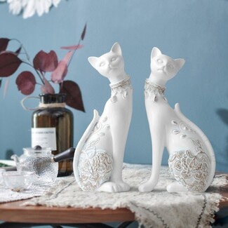 Decorative Figurine: Matte White Ornate Pair of Cats